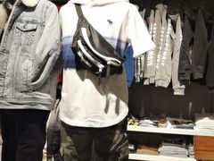 -Abercrombie&Fitch(德基广场店)
