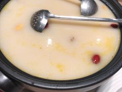 桂林经典荷包鸡-桂林肥仔·中华餐饮名店(园湖店)