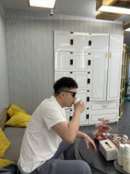 -即型男士理发工作室