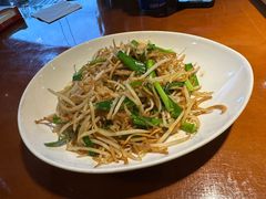-魏铭鱼头捞饭(晋阳路店)