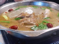 骨头黑鱼-陈生记黑鱼馆·20年活鱼现杀(宁波鼓楼店)