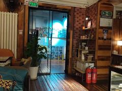 -爱上层楼咖啡馆(为公桥店)