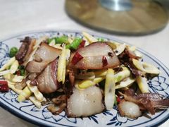 -将就吃农家特色土菜馆