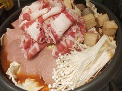 -烤路里·韩国品质自助烤肉(石路天虹4号店)
