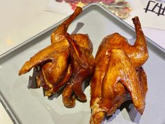 脆皮陈皮乳鸽-粤小馆(天安云谷店)