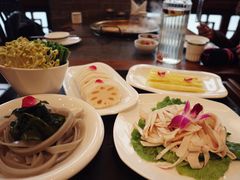 -小天鹅火锅·一线江景洪鼎旗舰店(洪崖洞店)
