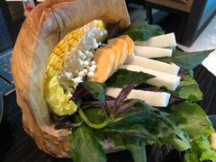 -东椰·海南椰子鸡火锅(朝阳门店)