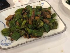 客家小炒肉-围龙屋客家食府(福田店)