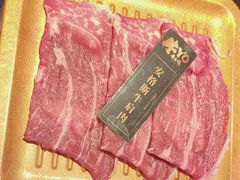 -牛YO寿喜烧·铁板烧和牛火锅自助(市府恒隆店)