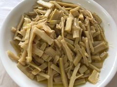 -天乐农家鱼头王(天目湖店)