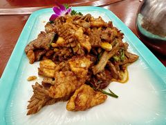 精品老爆三-六和聚传统烤鸭.天津菜(和平店)