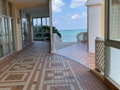 -Rizzan Sea Park Hotel Tancha Bay室内游泳池