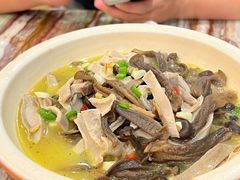 -椿记烧鹅(叠彩店)