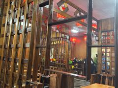 -果松木炭酸菜铜火锅·外婆参鸡汤