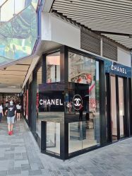 -Chanel