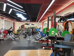 -英派斯健身旗舰店(海信国际中心馆)