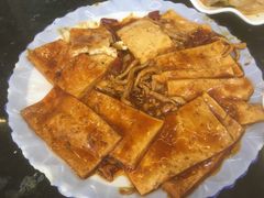 -东北四季饺子王(华山路店)