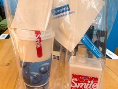 -Blueglass酸奶(华贸购物中心店)