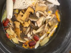 -菌乡缘·野生菌蒸汽鱼火锅(江边夜市店)