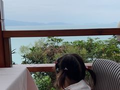 -美人鱼悬崖海景餐厅(鹿嘴山庄店)