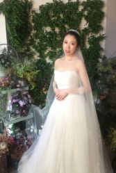 -艾米丽婚纱礼服