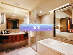-昆明中心皇冠假日酒店