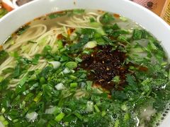 -陇上全荟兰州传统牛肉面(延吉路店)