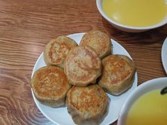 -清真吴记门钉肉饼·喜多利