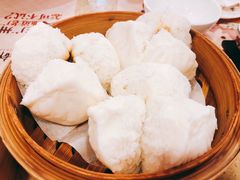 蜜汁叉烧包-点都德(北京路贰店)