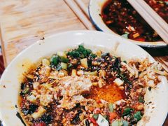 -拈签一笑黄牛肉辣卤串串