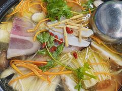 -云南印象昭通天麻火腿鸡(新疆石油花园二期店)