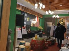 -沸炉重庆老火锅(军事博物馆店)