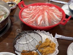 -乡土黄·鲜牛肉火锅·小龙虾(兴业街店)