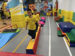 -快乐开始运动馆(百花店)