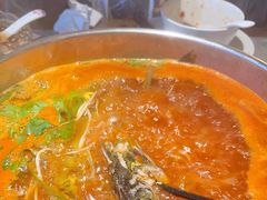 -野山舂·贵州现舂酸汤牛肉(民生路店)