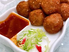 芝麻莲藕圆子-亢龙太子酒轩(东湖店)