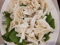 -唔品潮汕自助牛肉火锅(洪文店)