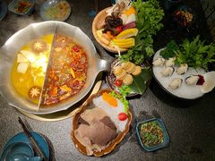 红颜花胶鸡锅-湊湊火锅·茶憩(打浦桥日月光店)