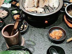 -九田家黑牛烤肉料理(荣成九龙城店)