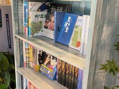 -猫的天空之城概念书店(景德镇陶溪川店)
