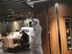 大堂-海底捞火锅鲜切牛肉主题店(长寿路店)