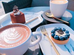 -UNI UNI(环亚凯瑟琳店)