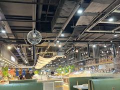 -圣罗巴甄选自助(麦凯乐店)
