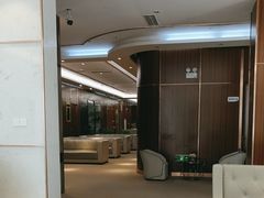 -美年大健康·体检中心(江岸分院)