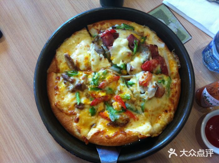 必胜客(数码广场店)芝士六重奏披萨图片