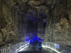 -泰安地下龙宫景区