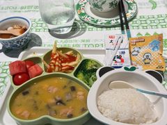 -渔语鱼新川菜Bistro(万象天地店)