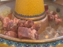 -毛辣果·贵州红酸汤牛肉火锅(西单店)