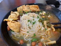 -柳大厨螺蛳粉(人民路总店)