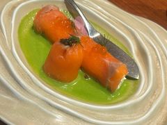 烟熏挪威三文鱼卷配红鱼籽酱-格鲁·秀色Georgia’s Feast